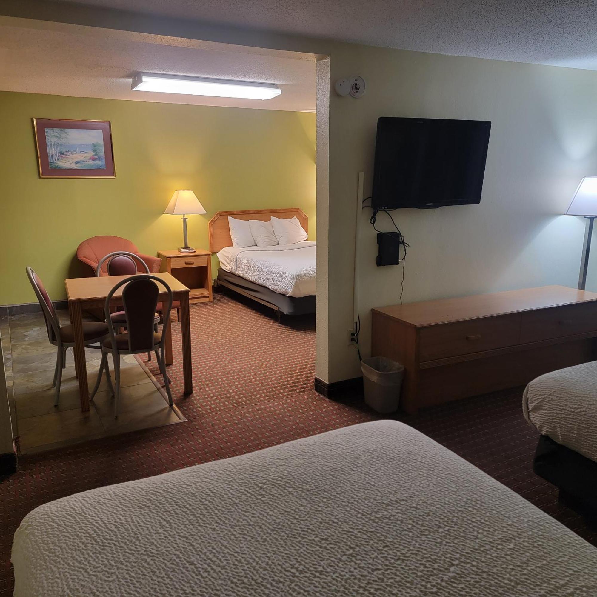 Days Inn By Wyndham Fort Dodge Eksteriør bilde