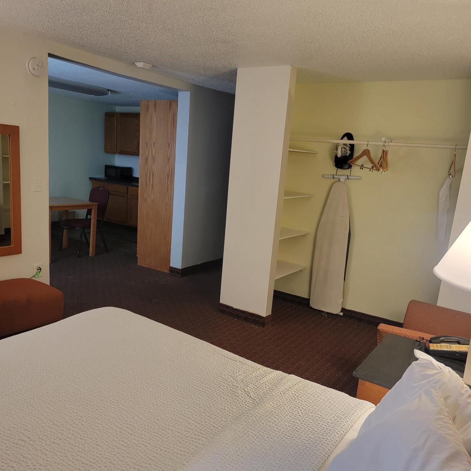 Days Inn By Wyndham Fort Dodge Eksteriør bilde