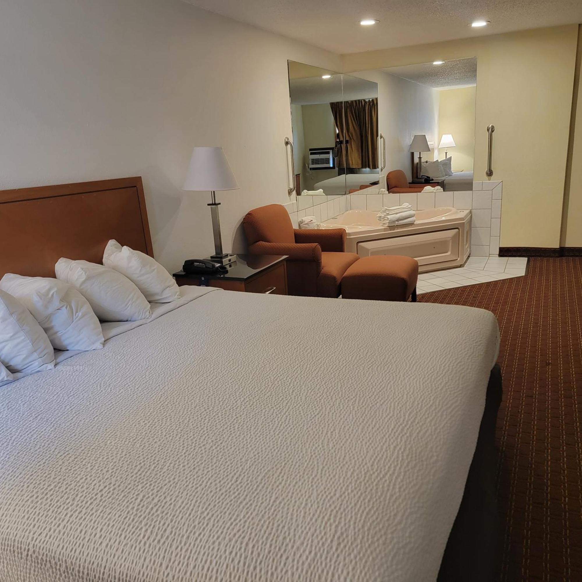 Days Inn By Wyndham Fort Dodge Eksteriør bilde